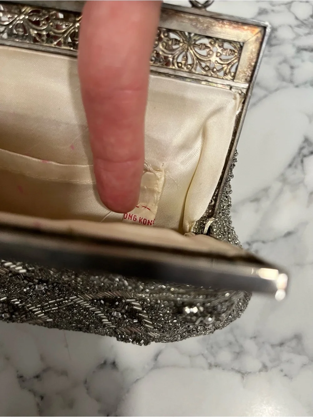 Vintage silver beaded evening clutch ornate filigree metal kissing lock clasp